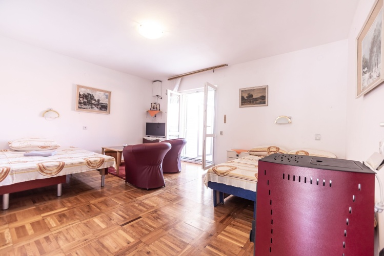 2 Bedrooms Double Apartment