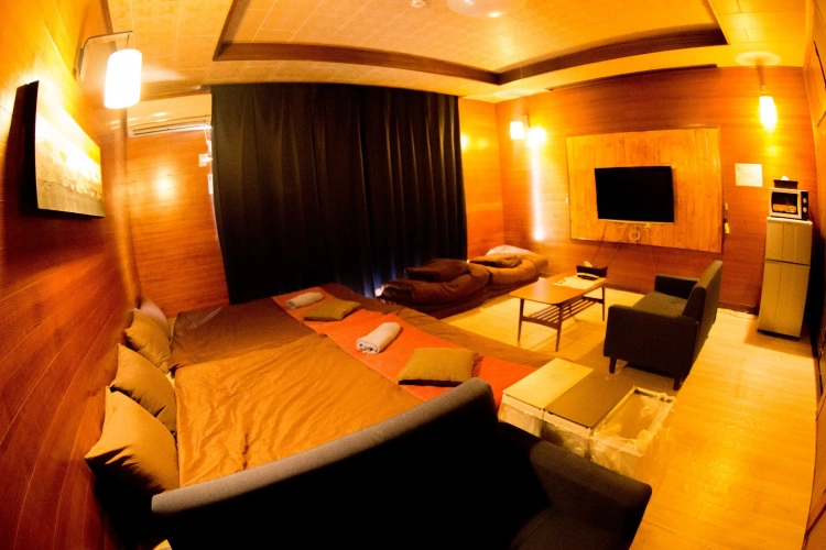 Standard Family room