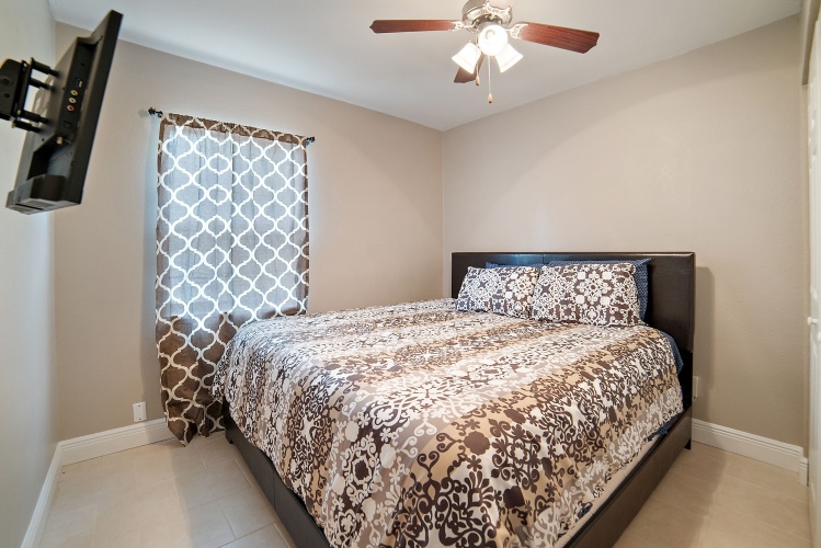 3 Bedrooms Cottage