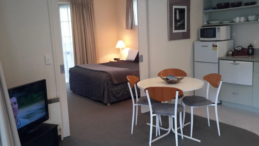 1 Bedroom Superior Apartment