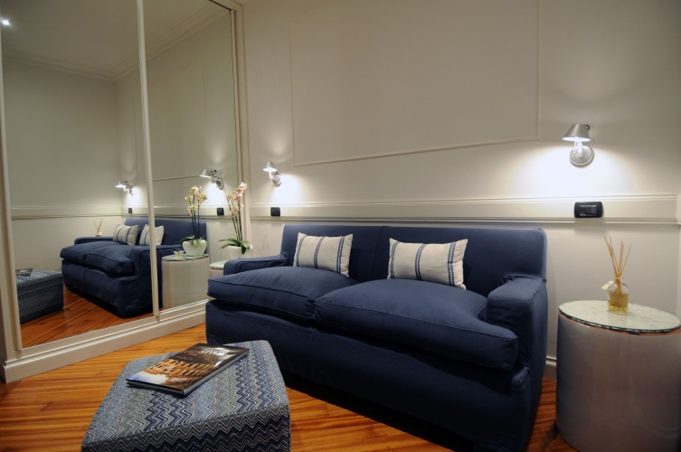 Classic Triple Suite with city view