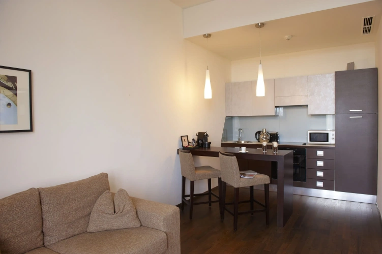 1 Bedroom Double Suite