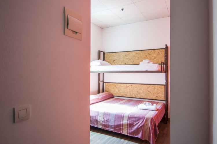 Triple room