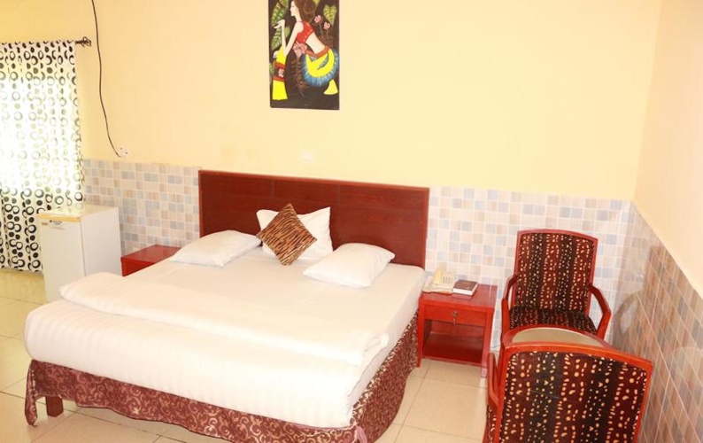 Deluxe Double Suite