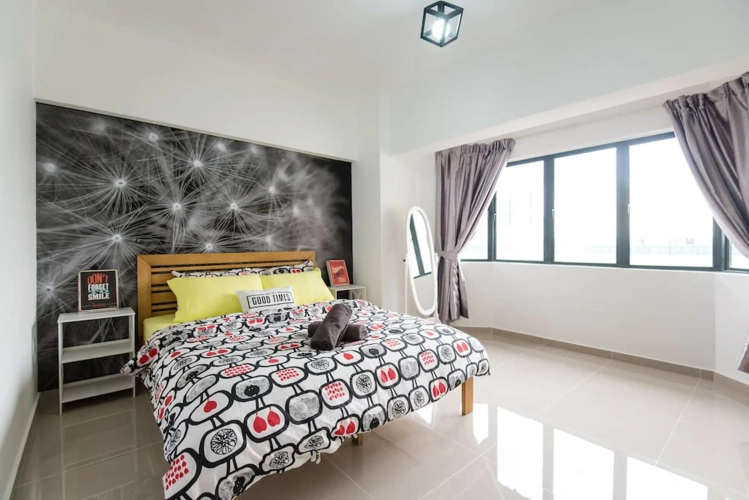 3 Bedrooms Apartment
