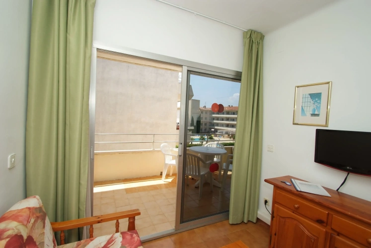 2 Bedrooms Economy Apartment