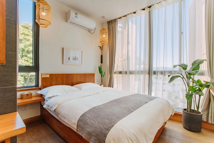Comfort room