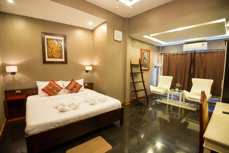 Double Suite