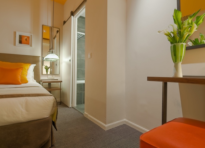 Standard Twin room