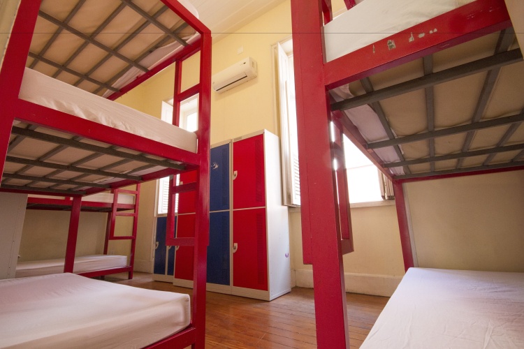 Bed in Dorm