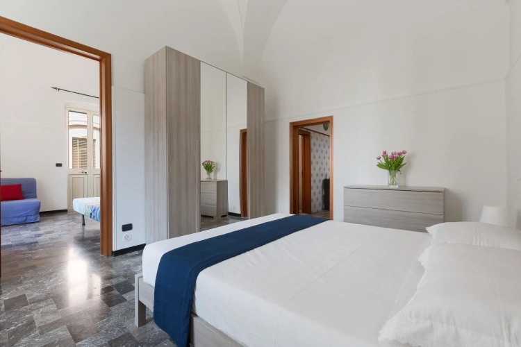 3 Bedrooms Apartment