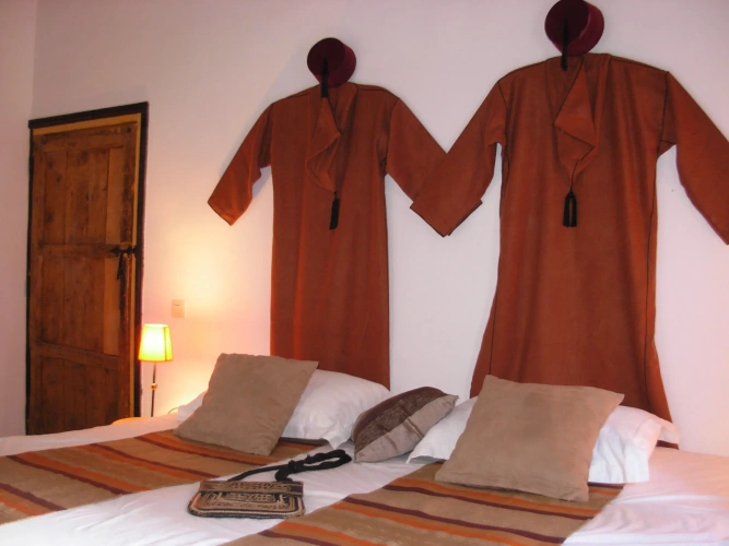 Standard Twin room with mountain view