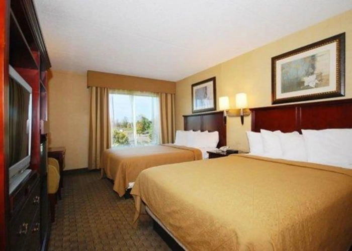 Quadruple Suite