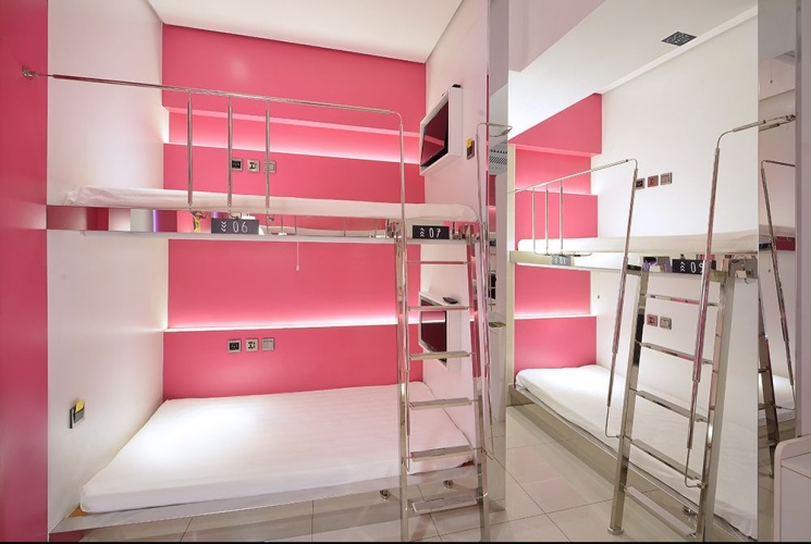 Bed in Dorm (female dorm)