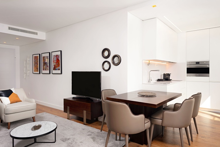 1 Bedroom Superior Apartment
