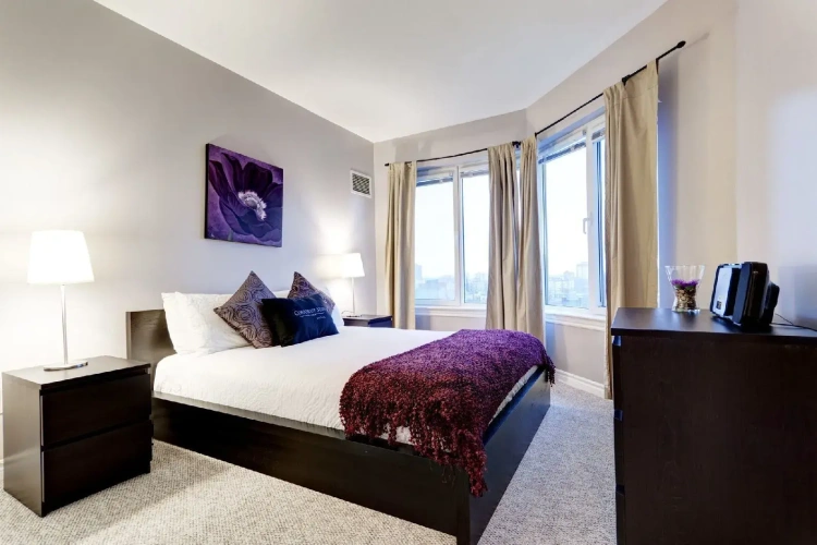 2 Bedrooms Apartment