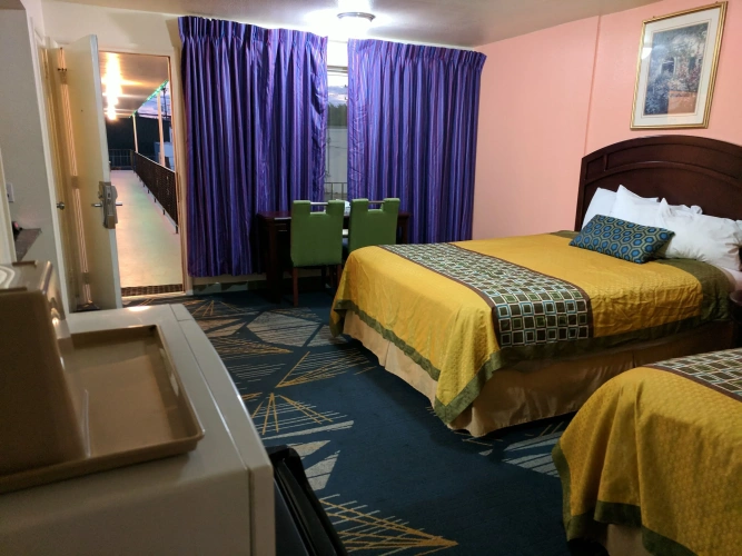 Standard Quadruple room