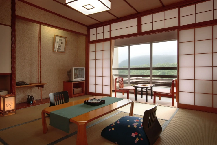 Economy room