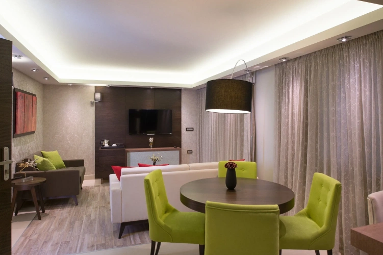 Superior Quadruple Suite