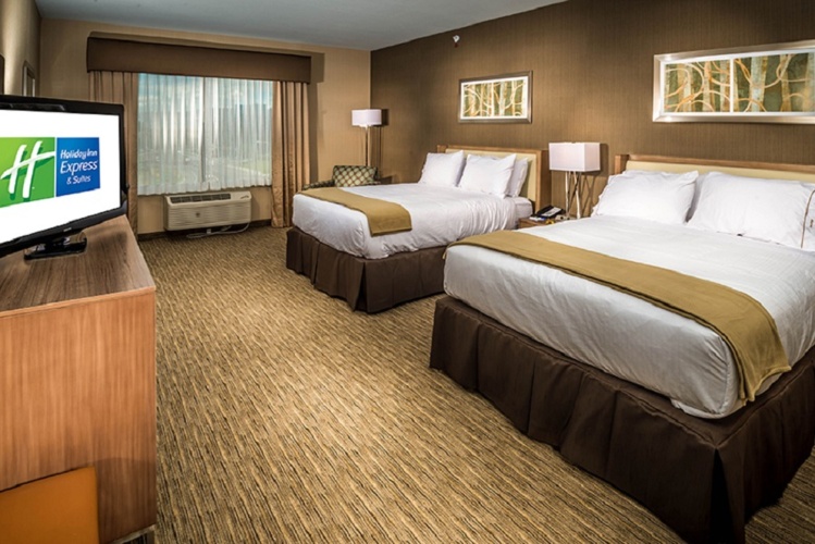 Quadruple Suite
