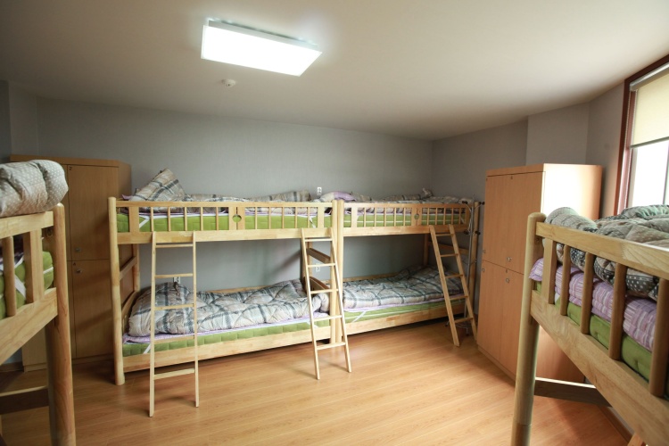 Bed in Dorm (male dorm)