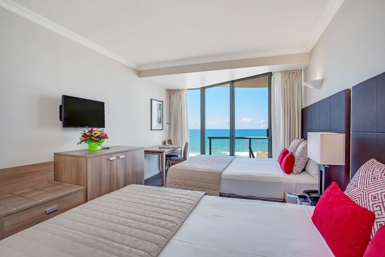 Deluxe Twin Ocean room