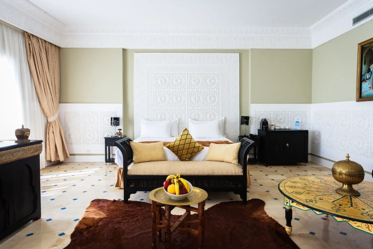 Suite with city view