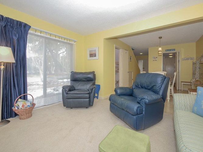 2 Bedrooms Villa with balcony