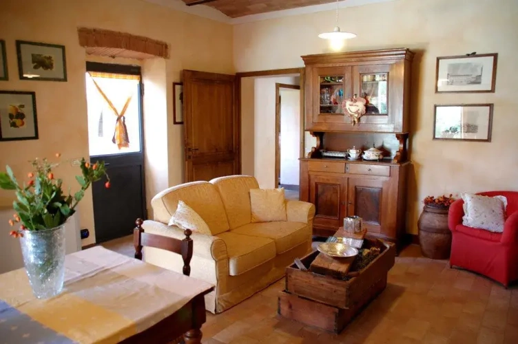 4 Bedrooms Villa