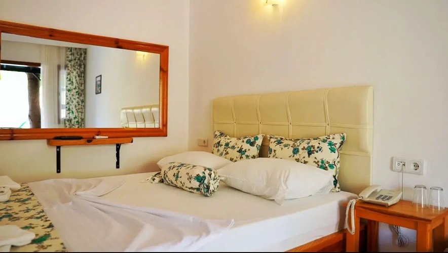 1 Bedroom Economy Double room