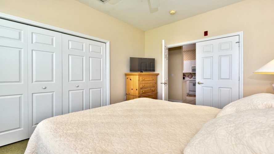 3 Bedrooms Deluxe Cottage with lake view