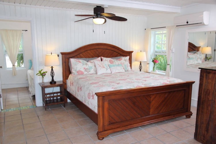 2 Bedrooms Suite oceanfront