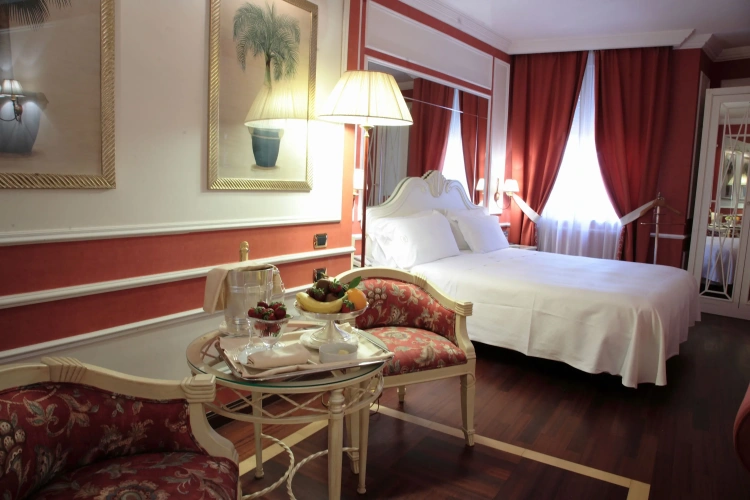 Triple room