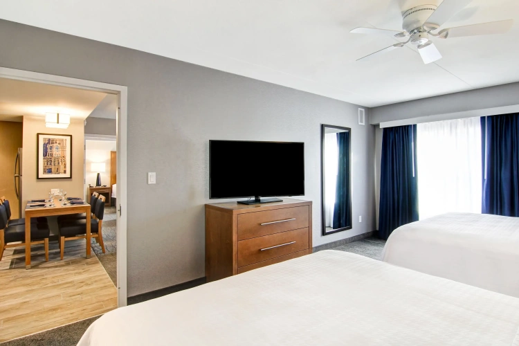 2 Bedrooms Quadruple Suite