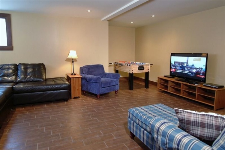 2 Bedrooms Cottage