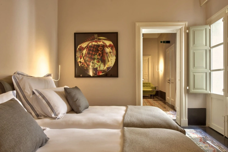 Deluxe Twin Suite