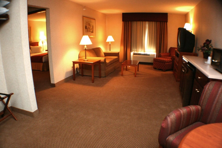 1 Bedroom Double Suite