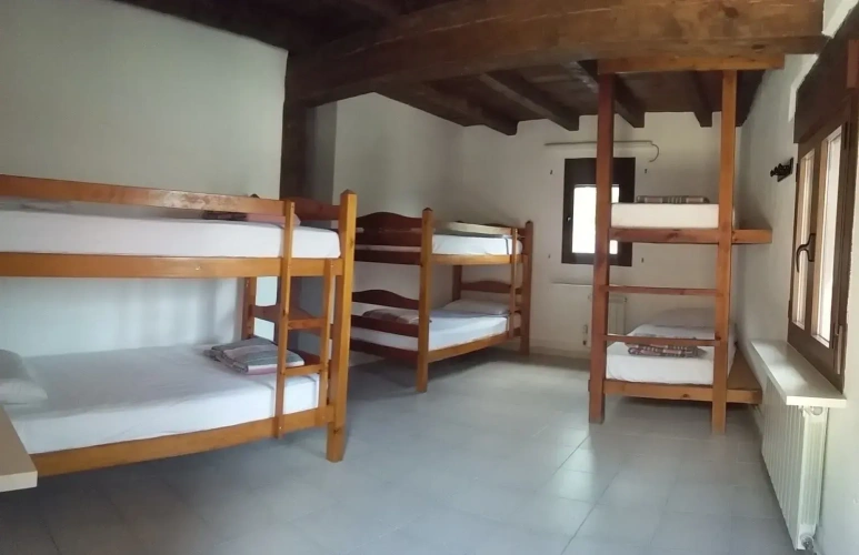 Bed in Dorm