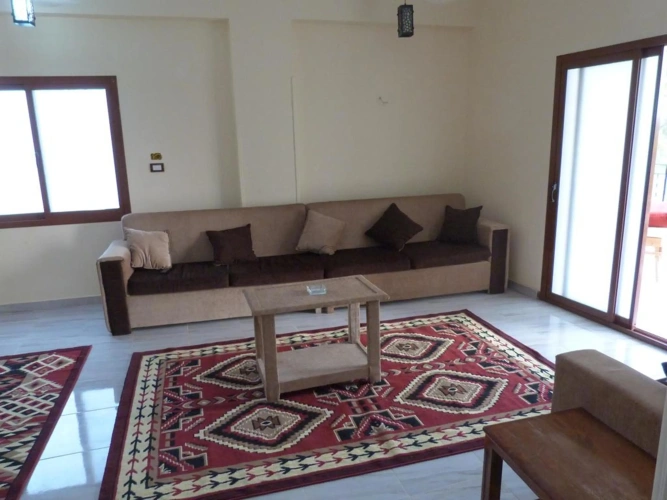 2 Bedrooms Villa