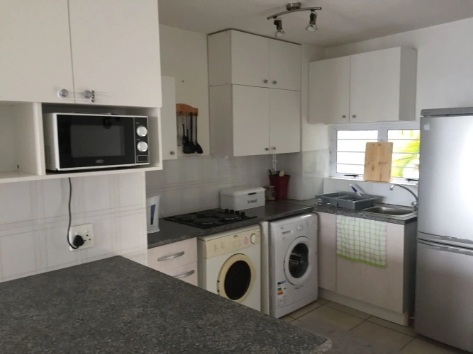 2 Bedrooms Apartment with ocean view