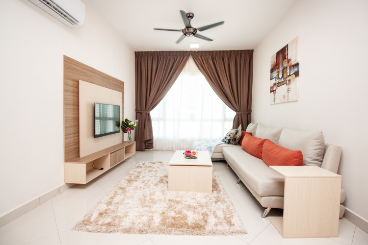 3 Bedrooms Classic Apartment