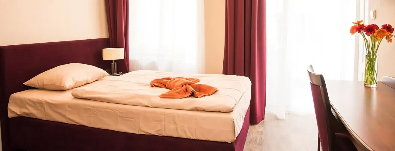 1 Bedroom Double Apartment