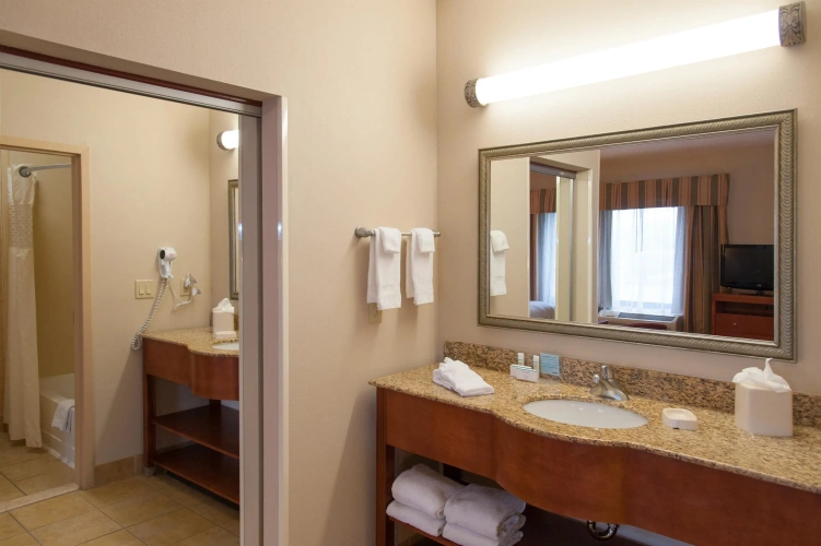 Double Suite