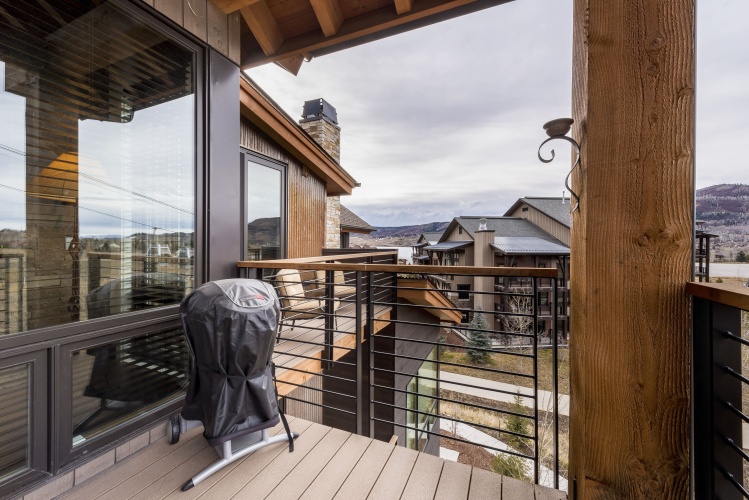 3 Bedrooms Standard room with balcony