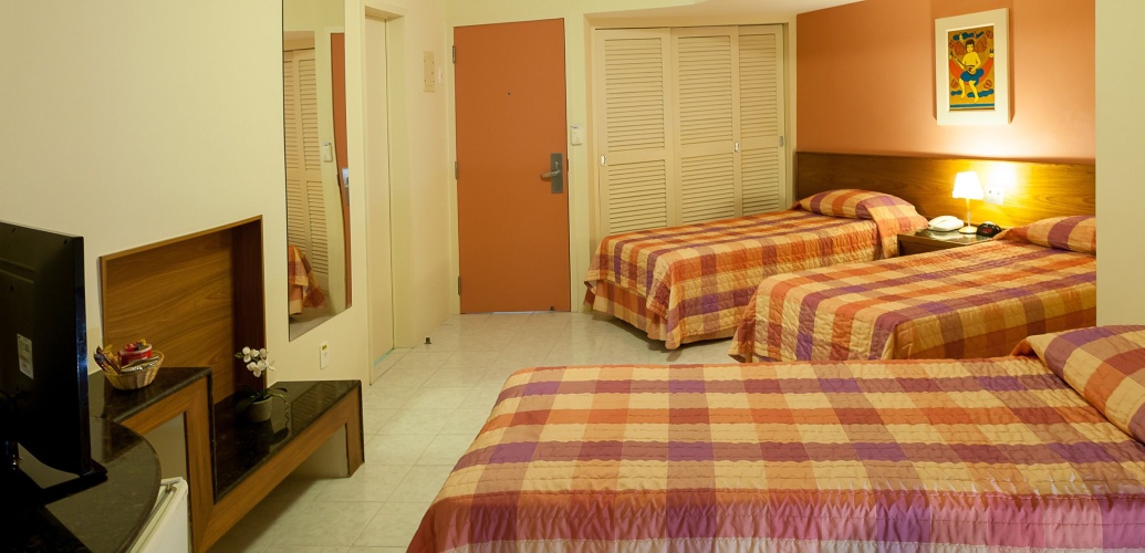 Standard Triple room
