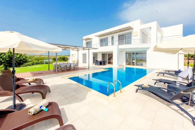 3 Bedrooms Deluxe Villa with sea view