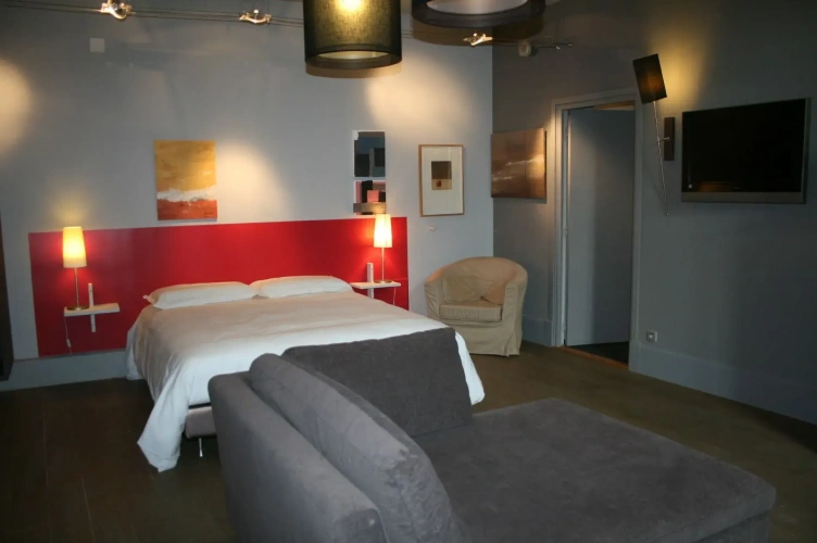 Double Studio