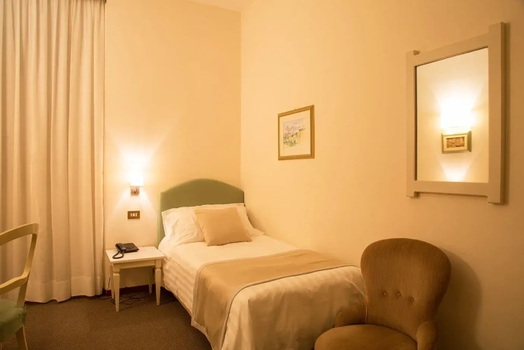 Classic Single room