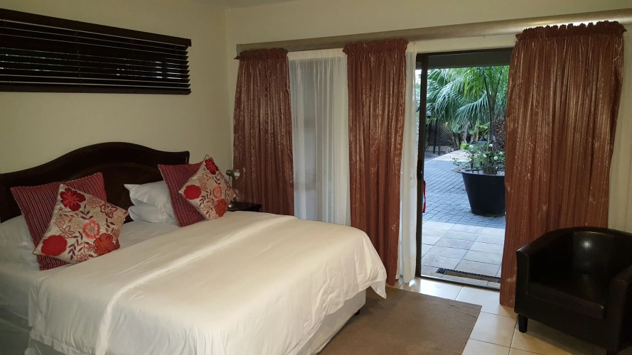 Standard Double room with view