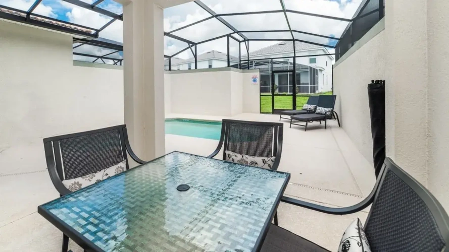 Standard Family room with balcony